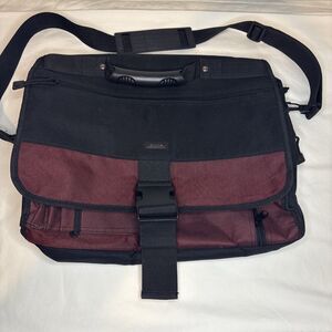 Solo Laptop Bag Red Blue Over Shoulder Travel Messenger Briefcase Canvas Bag